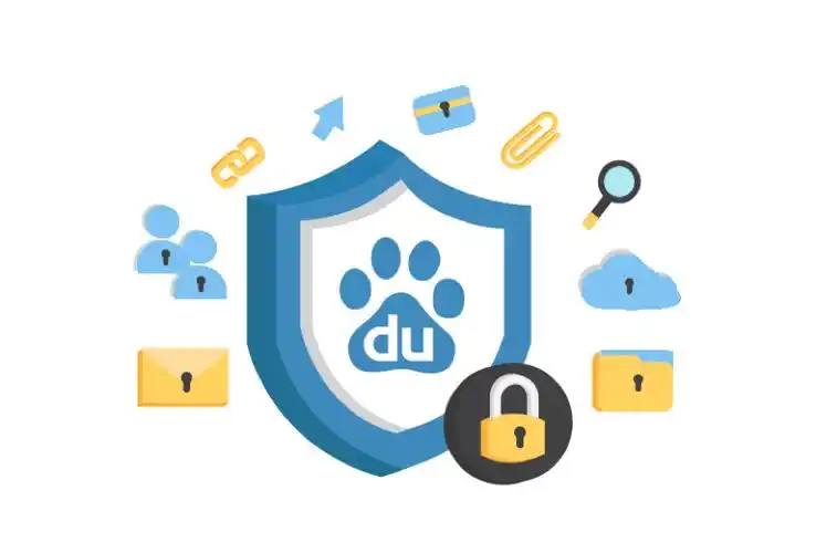 高速免费结束前收费站人员高喊快点